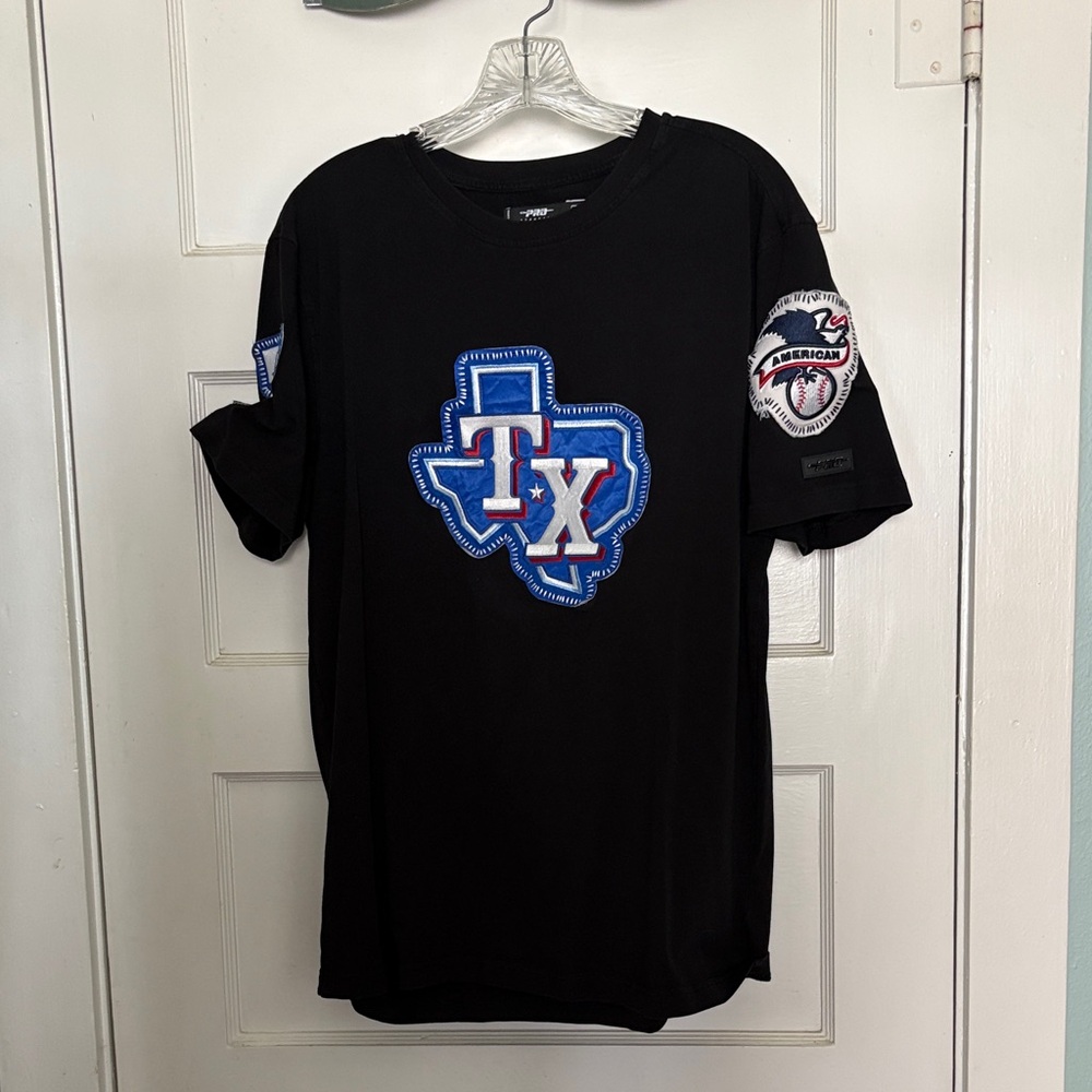MLB American League Pro Standard Black TX Patch Tee Size M